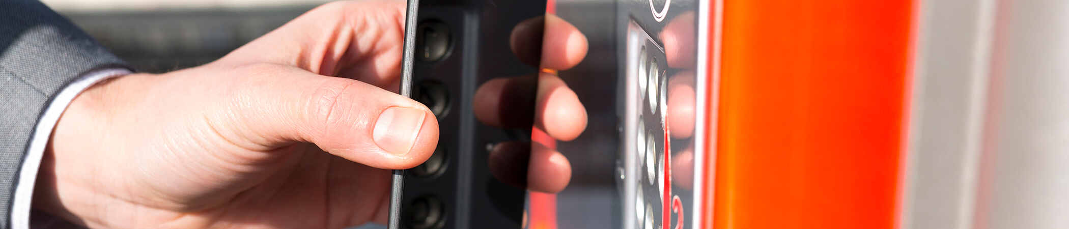 Acura: nfc nfc A ACURA é pioneira no mercado de RFID no Brasil e América Latina.